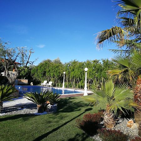 Villa Iris Castellana Grotte Exterior photo