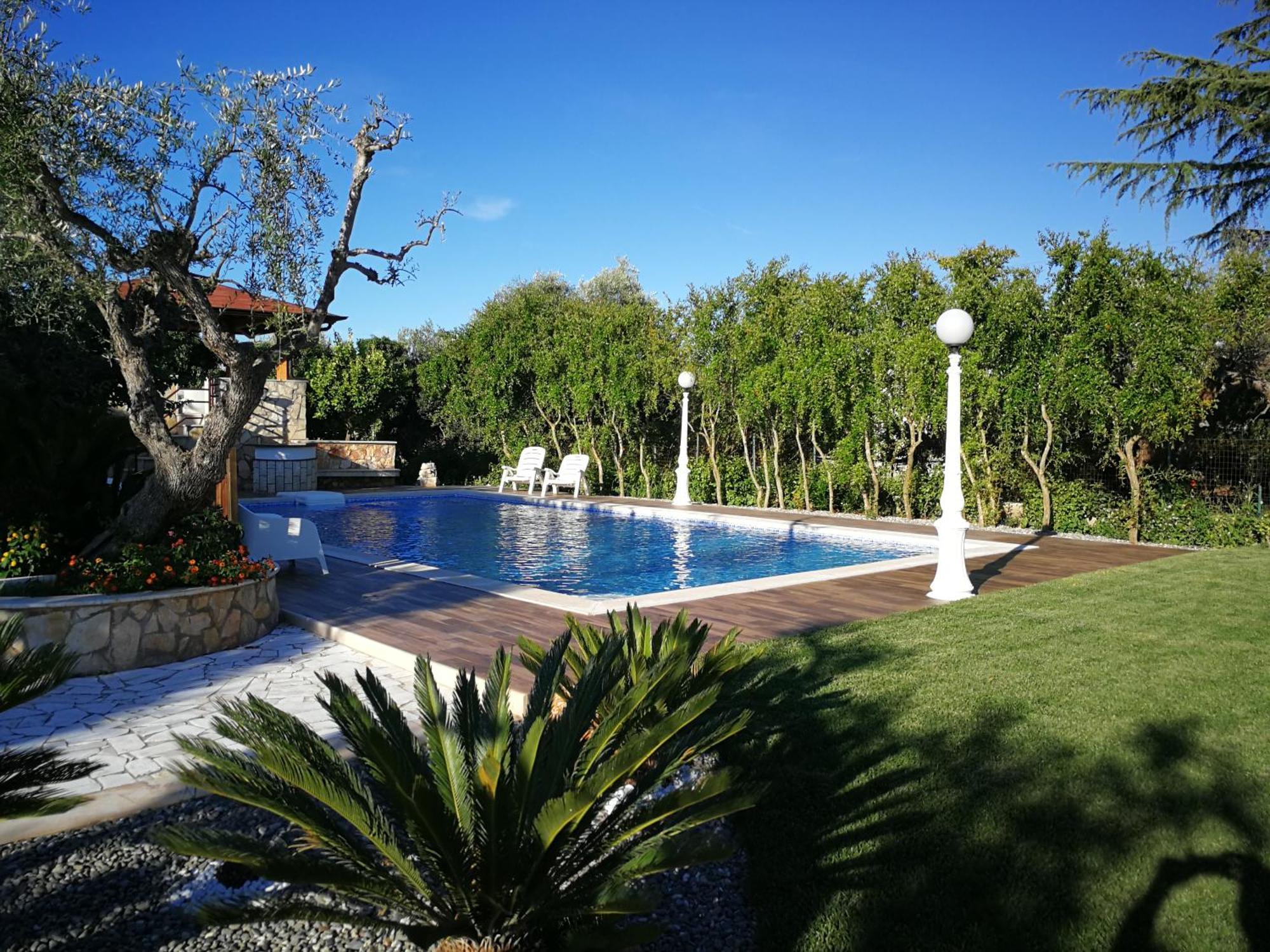 Villa Iris Castellana Grotte Exterior photo