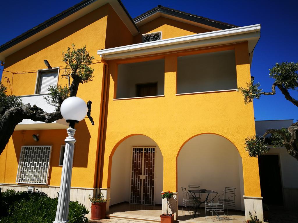 Villa Iris Castellana Grotte Exterior photo